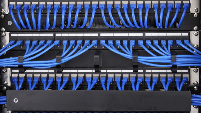 cable management for patch panel and switch